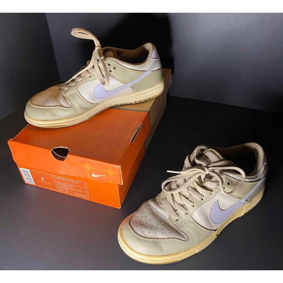 Nike Shoes - Vtg Nike Dunk Low Pro Womens 7 Light Bone Stone 302517-001 2003 w Box RARE